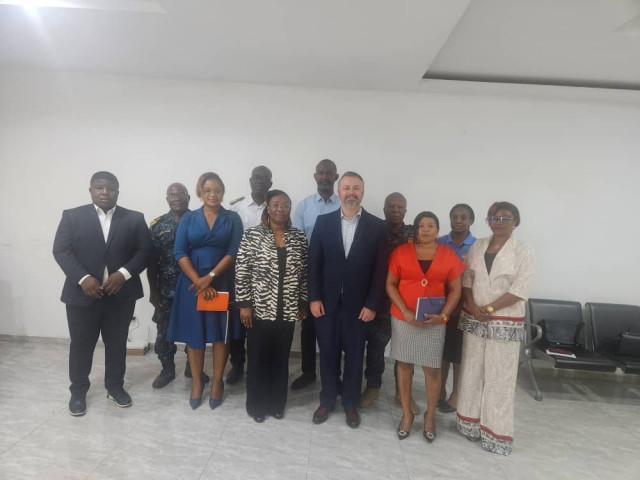 Coopération Maritime USA-Côte d’Ivoire/ Le conseiller maritime de l’Ambassade des USA rencontre le Colonel Yapo Marina Madel